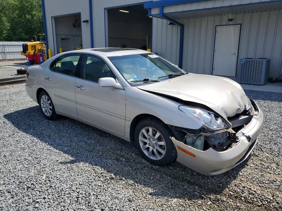 2004 Lexus ES VIN JTHBA30G145047260 COPART salvage auction — FRONT END, Nc - Salvage Certificate Of Title, sold $575 on 2026-07-02 (photo 4)
