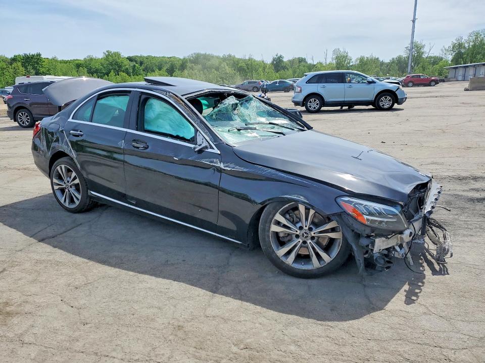 2020 Mercedes-benz 300 VIN W1KWF8EB7LR593184 COPART salvage auction — ALL OVER, CT - CERT OF TITLE-SALVAGE, sold $2,650 on 2026-07-16 (photo 4)