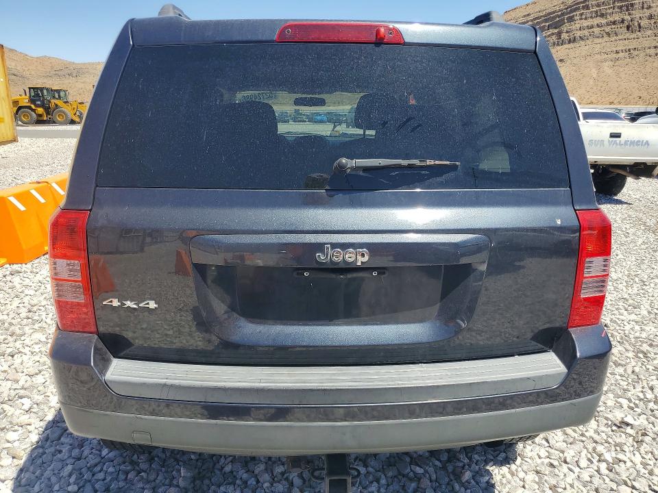2014 Jeep Liberty (patriot) VIN 1C4NJRBB8ED520503 COPART salvage auction — FRONT END, Nv - Salvage Title, sold $650 on 2026-07-08 (photo 6)
