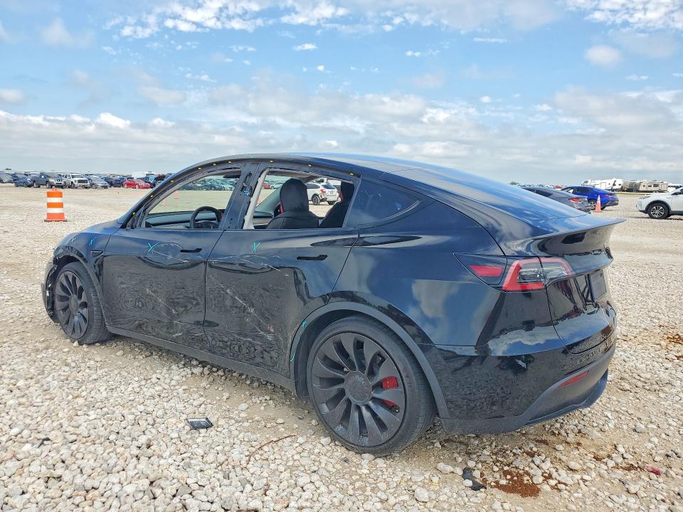 2022 Tesla Model y VIN 7SAYGDEF2NF547320 COPART salvage auction — FRONT END, Tx - Salvage Vehicle Title, sold $8,100 on 2026-07-23 (photo 2)