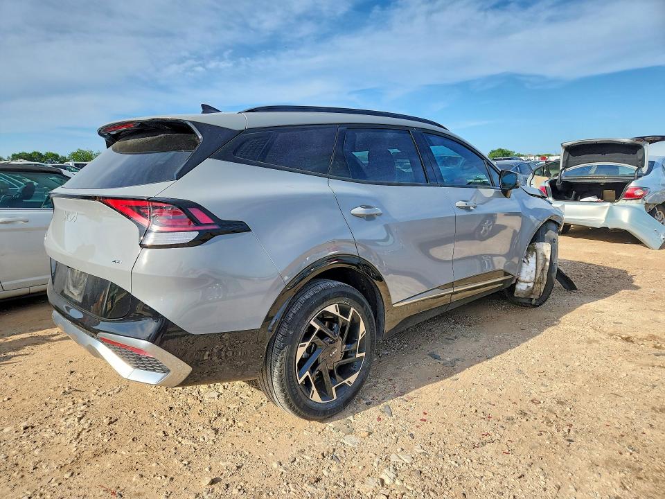 2024 Kia Sportage VIN 5XYK5CDF3RG219455 COPART salvage auction — FRONT END, TX - SALVAGE VEHICLE TITLE, sold $13,100 on 2026-07-30 (photo 3)