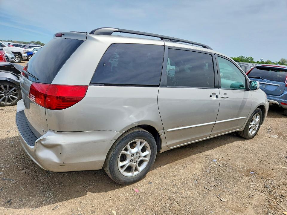 2005 Toyota Sienna VIN 5TDZA22C55S234257 COPART salvage auction — REAR END, Il - Salvage Certificate, sold $800 on 2026-07-21 (photo 3)