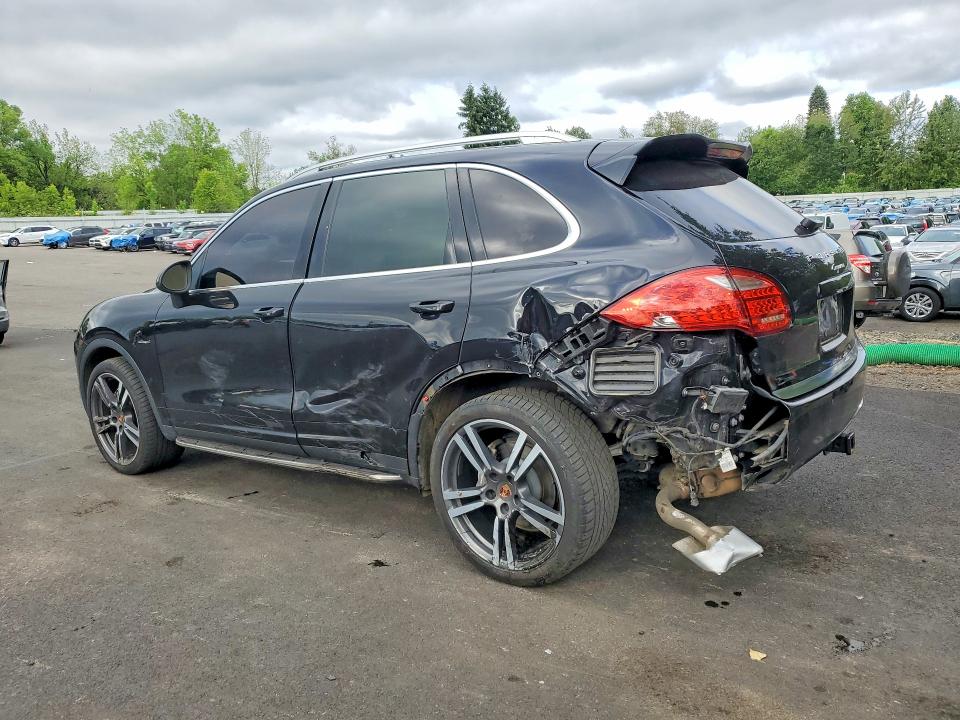 2013 Porsche Cayenne VIN WP1AF2A24DLA37098 COPART salvage auction — REAR END, Or - Salvage Title Certificate, sold $475 on 2026-07-29 (photo 2)