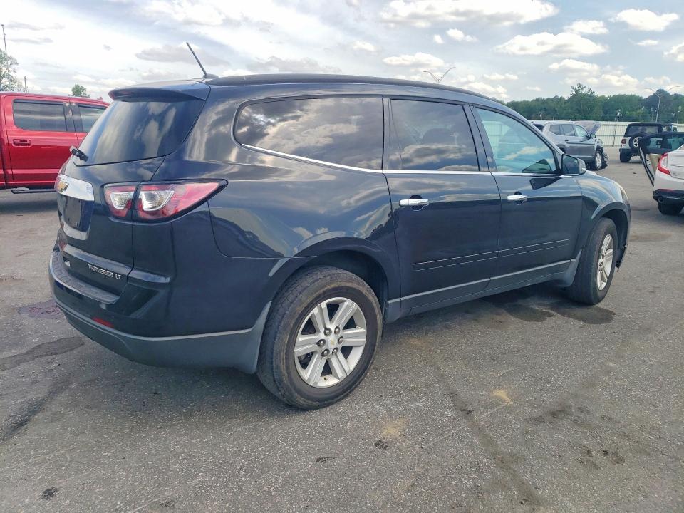 2013 Chevrolet Traverse VIN 1GNKRGKD9DJ116473 COPART salvage auction — FRONT END, NC - SALVAGE CERTIFICATE OF TITLE, sold $325 on 2026-07-02 (photo 3)