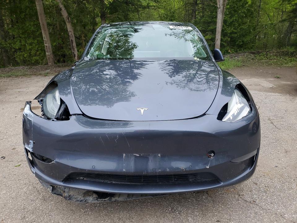 2021 Tesla Model y VIN 5YJYGAEE6MF131577 COPART salvage auction — FRONT END, ON - PERMIT NO BRAND - UNFIT, sold $6,600 on 2026-07-21 (photo 5)