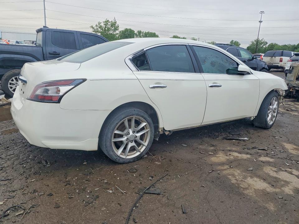 2013 Nissan Maxima VIN 1N4AA5AP8DC843657 COPART salvage auction — FRONT END, MI - CERT OF TITLE-SALVAGE VEHICLE, sold $600 on 2026-07-02 (photo 3)