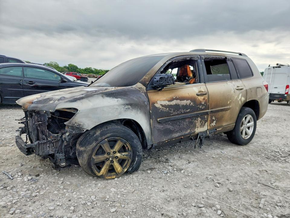 2008 Toyota VIN JTEDS41A082063329 COPART salvage auction — BURN, IL - SALVAGE CERTIFICATE, sold $200 on 2026-07-27 (photo 1)