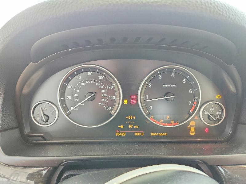 2011 BMW 5 series VIN WBAFR9C58BC270071 COPART salvage auction — MINOR DENT/SCRATCHES, Mi - Certificate Of Title, sold $1,500 on 2026-07-06 (photo 9)