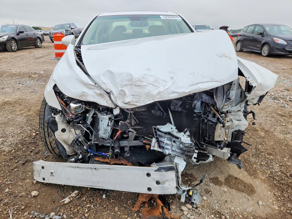 2017 Lexus Ls VIN JTHGL5EF8H5057950 COPART salvage auction — FRONT END, Tx - Salvage Vehicle Title, sold $2,499 on 2026-07-28 (photo 5)