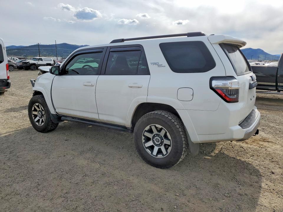 2021 Toyota 4runner VIN JTEPU5JR8M5849892 COPART salvage auction — FRONT END, Mt - Salvage Certificate Of A Vehic, sold $8,700 on 2026-07-14 (photo 2)