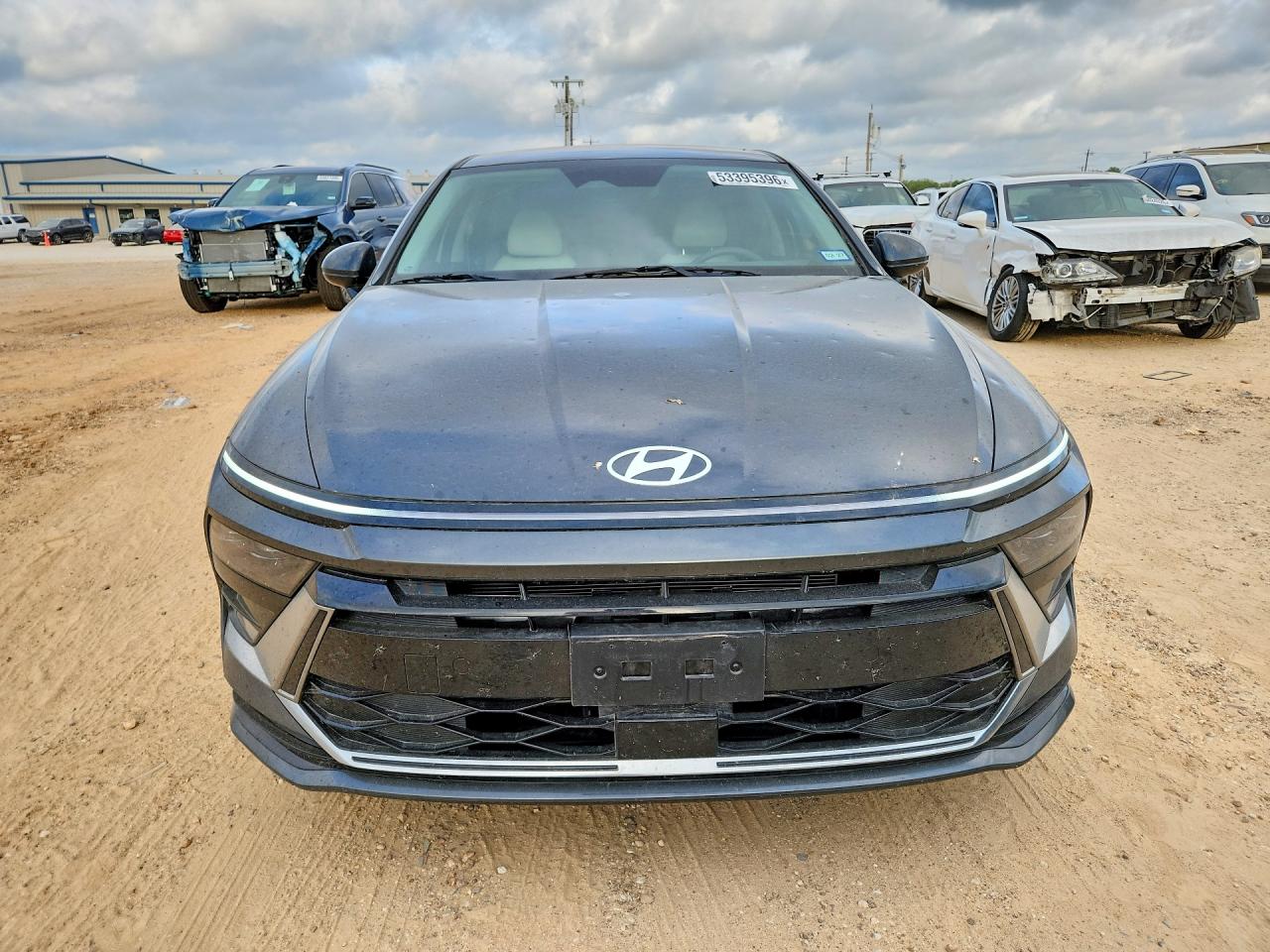 2024 Hyundai Sonata VIN KMHL64JA0RA392717 COPART salvage auction — Minor Dent/Scratches, TX - SALVAGE VEHICLE TITLE, sold $10,400 on 2026-07-09 (photo 5)