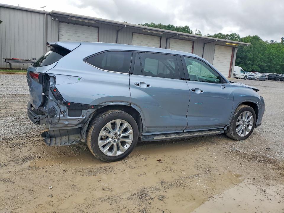 2021 Toyota VIN 5TDYZRAH5MS084854 COPART salvage auction — HAIL, MS - CERT OF TITLE - HAIL SALVAGE, sold $11,100 on 2026-07-29 (photo 3)