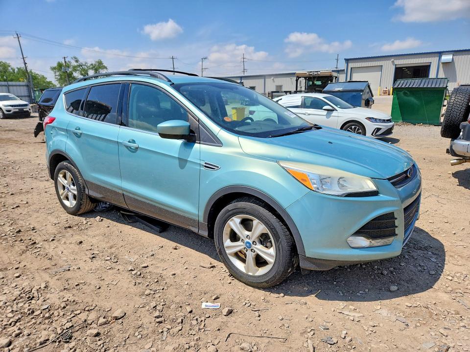 2013 Ford Escape VIN 1FMCU0G91DUC22417 COPART salvage auction — HAIL, Il - Salvage Certificate, sold $800 on 2026-07-03 (photo 4)