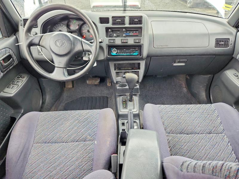 1998 Toyota Rav 4 VIN JT3HP10VXW7107769 COPART salvage auction — FRONT END, Ca - Salvage Certificate, sold $350 on 2026-07-28 (photo 8)