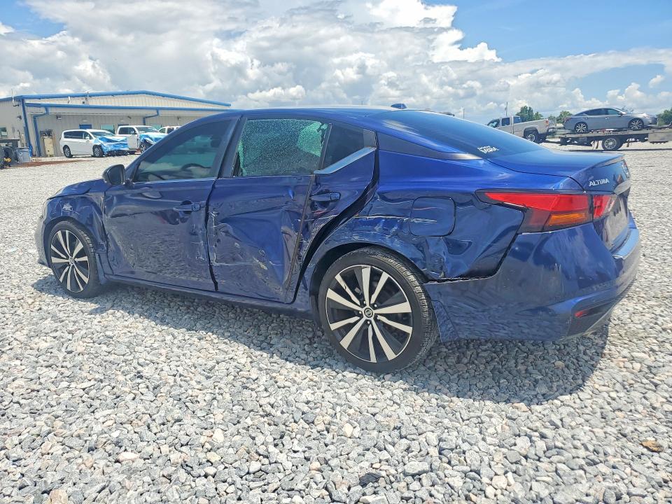 2021 Nissan Altima VIN 1N4BL4CVXMN349065 COPART salvage auction — SIDE, Fl - Cert Of Title Slvg Rebuildable, sold $3,150 on 2026-07-02 (photo 2)