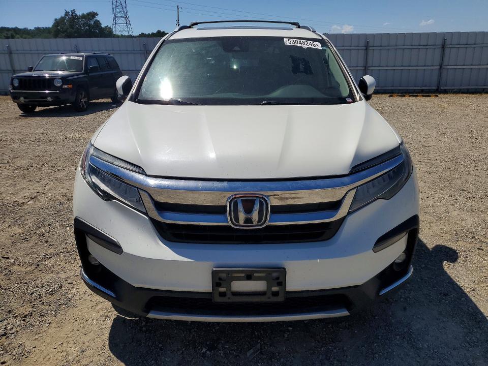 2019 Honda Pilot VIN 5FNYF6H94KB049522 COPART salvage auction — MINOR DENT/SCRATCHES, Ca - Salvage Certificate, sold $10,500 on 2026-07-31 (photo 5)