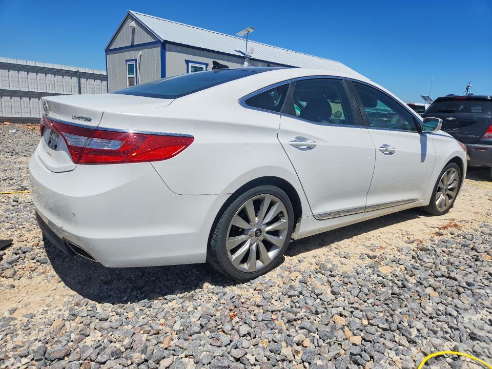 2017 Hyundai VIN KMHFH4JG4HA588315 COPART salvage auction — HAIL, Mo - Salvage Certificate Of Title, sold $900 on 2026-07-27 (photo 3)