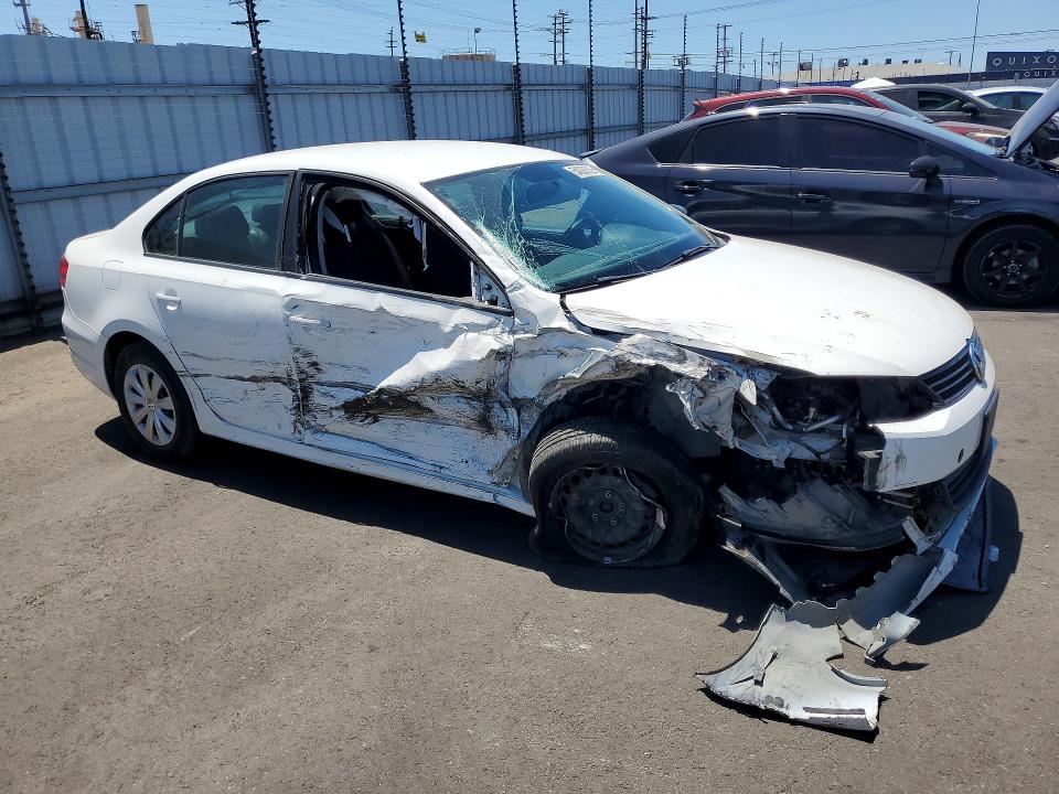 2011 Volkswagen Jetta VIN 3VW1K7AJ3BM027592 COPART salvage auction — FRONT END, Ca - Salvage Certificate, sold $300 on 2026-07-29 (photo 4)