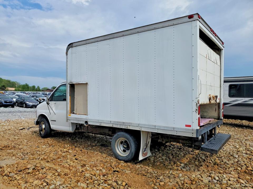 2002 Chevrolet Express 2500 VIN 1GBJG31R421144182 COPART salvage auction — ROOF, Pa - Certificate Of Salvage, sold $225 on 2026-07-08 (photo 2)