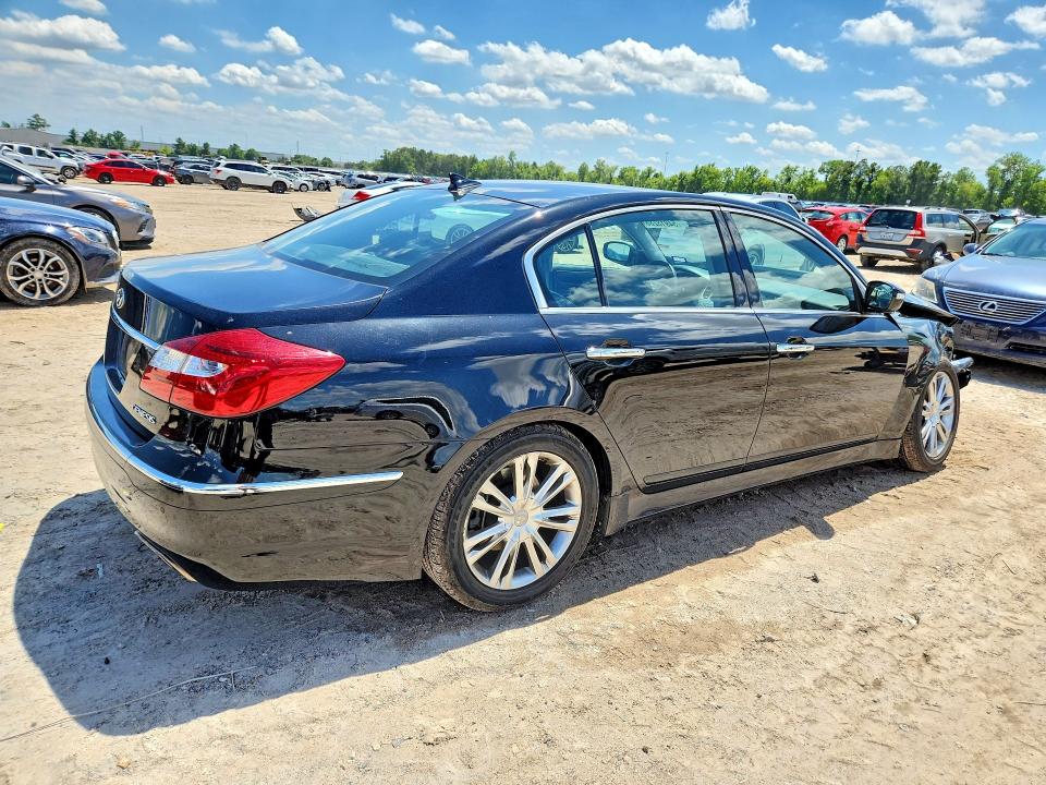 2013 Hyundai VIN KMHGC4DD7DU253790 COPART salvage auction — FRONT END, Tx - Salvage Vehicle Title, sold $1,000 on 2026-07-10 (photo 3)