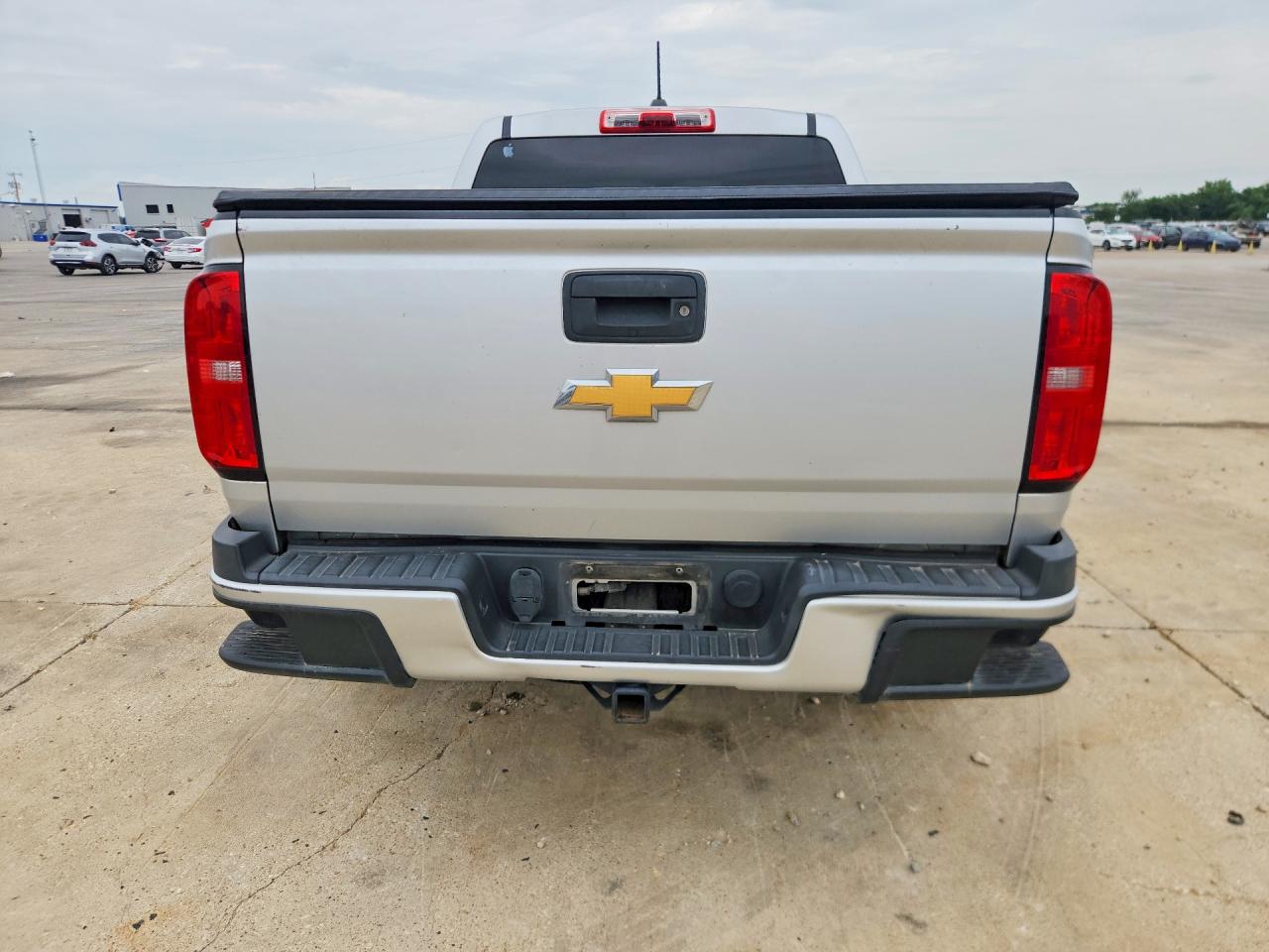2015 Chevrolet Colorado VIN 1GCGSCE34F1128094 COPART salvage auction — Front End, TX - SALVAGE VEHICLE TITLE, sold $4,300 on 2026-06-25 (photo 6)