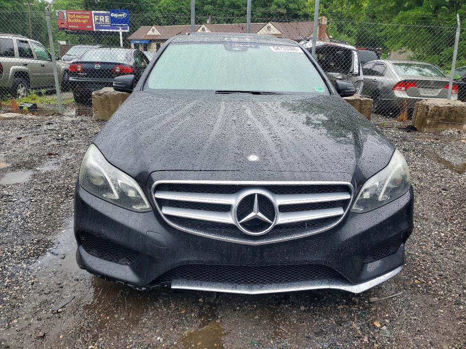 2016 Mercedes-benz E-class VIN WDDHF8JB1GB220963 COPART salvage auction — MINOR DENT/SCRATCHES, Va - Certificate Of Title, sold $6,100 on 2026-07-09 (photo 5)