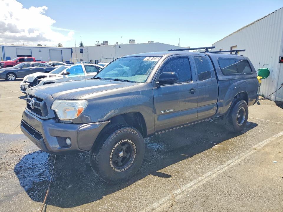 2012 Toyota Tacoma VIN 5TFTX4CN0CX015973 COPART salvage auction — MINOR DENT/SCRATCHES, Ca - Dis/Dlr/Exp Only Clean Title, sold $5,900 on 2026-07-17 (photo 1)