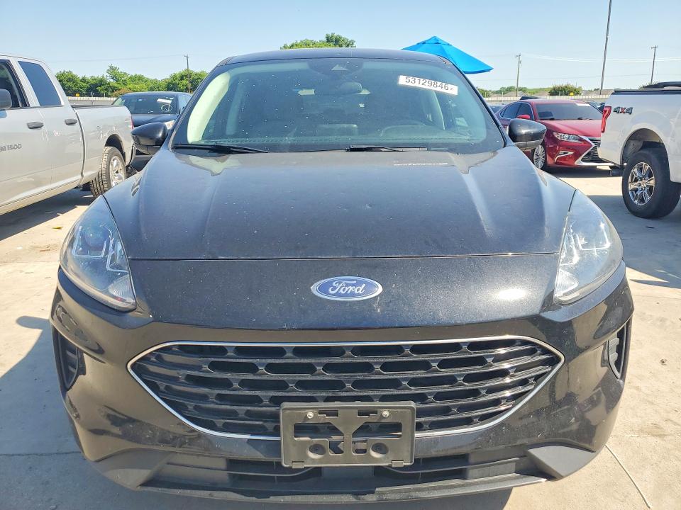 2021 Ford Escape VIN 1FMCU0G62MUB35583 COPART salvage auction — HAIL, Tx - Certificate Of Title, sold $9,200 on 2026-07-02 (photo 5)