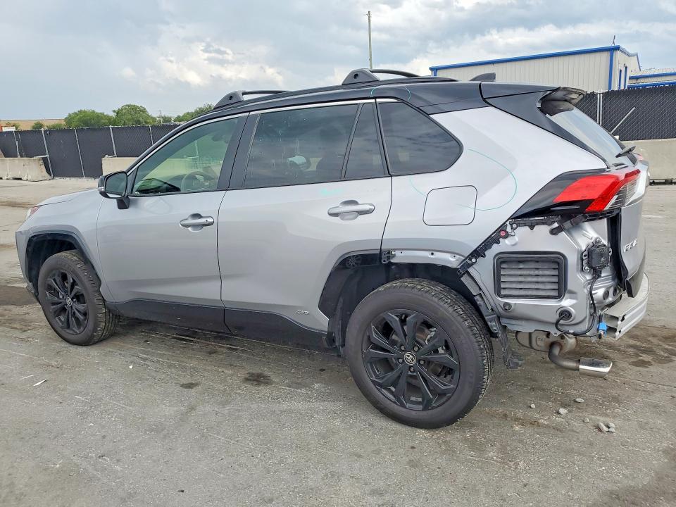2025 Toyota Rav 4 VIN JTME6RFV2SD578110 COPART salvage auction — REAR END, Fl - Cert Of Title Slvg Rebuildable, sold $14,700 on 2026-07-30 (photo 2)