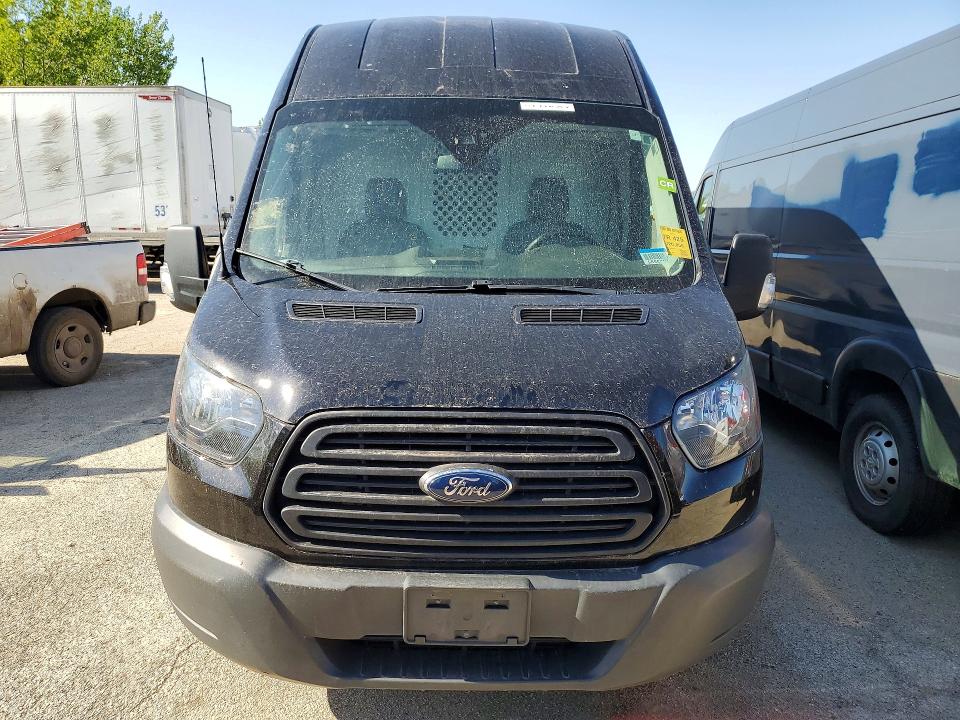 2018 Ford Transit VIN 1FTYR3XV9JKB09087 COPART salvage auction — MINOR DENT/SCRATCHES, Il - Certificate Of Title (P), sold $13,900 on 2026-07-30 (photo 5)