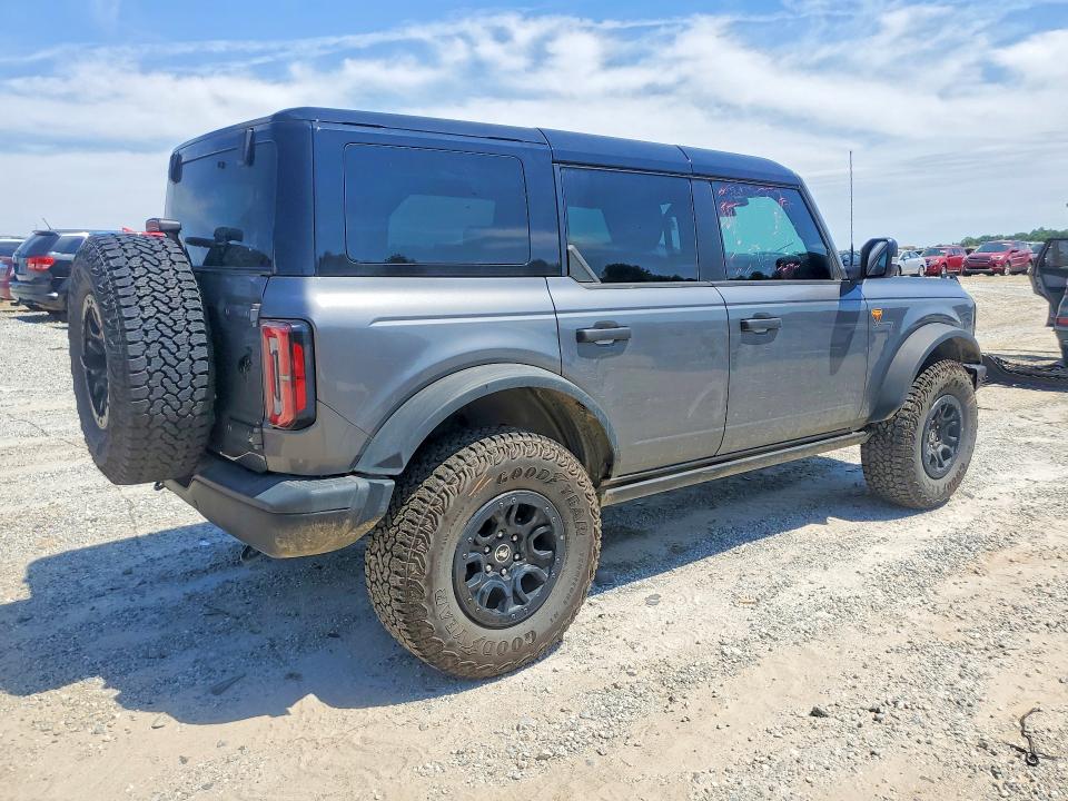 2025 Ford Bronco VIN 1FMEE9BP3SLA60728 COPART salvage auction — SIDE, Ga - Cert Of Title-Salvage, sold $16,800 on 2026-07-29 (photo 3)