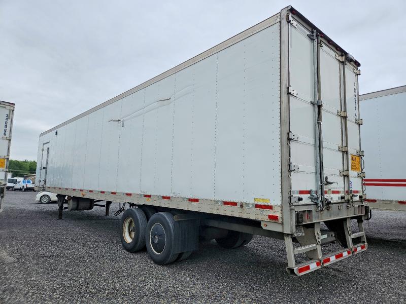 2015 Utility trailer manufacture Trailer VIN 1UYVS2484FM408337 COPART salvage auction — MINOR DENT/SCRATCHES, IL - CERTIFICATE OF TITLE (P), sold $2,950 on 2026-07-07 (photo 3)