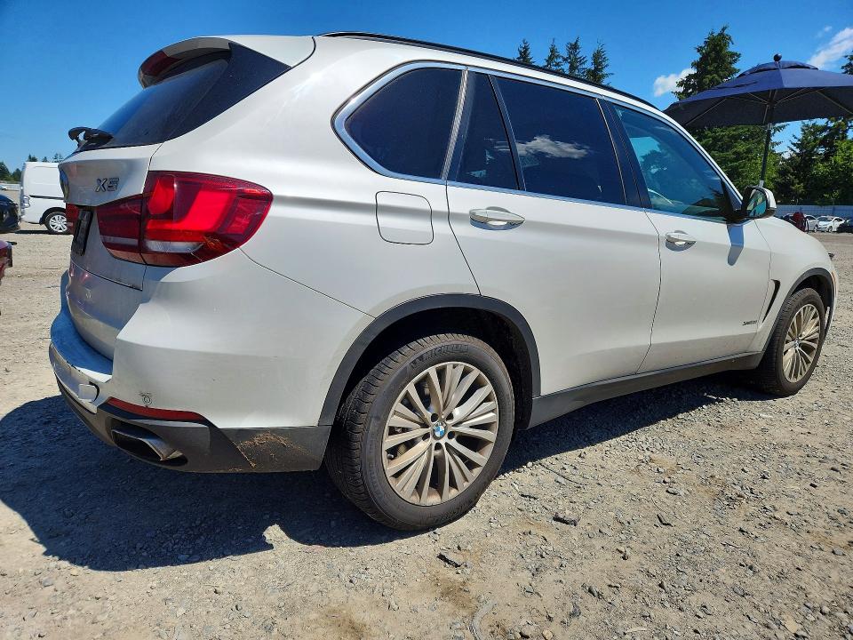 2015 BMW X5 VIN 5UXKR6C55F0J74856 COPART salvage auction — MECHANICAL, MT - CERTIFICATE OF TITLE, sold $4,350 on 2026-07-28 (photo 3)
