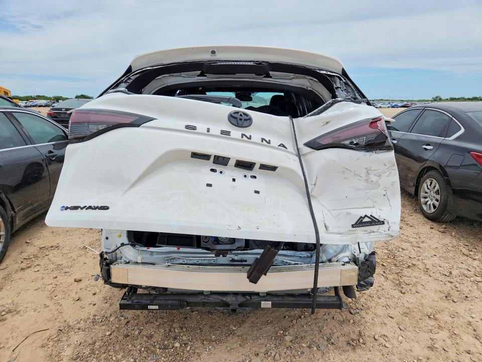 2026 Toyota Sienna VIN 5TDCSKFC9TS227533 COPART salvage auction — REAR END, TX - SALVAGE VEHICLE TITLE (P), sold $23,400 on 2026-07-16 (photo 6)