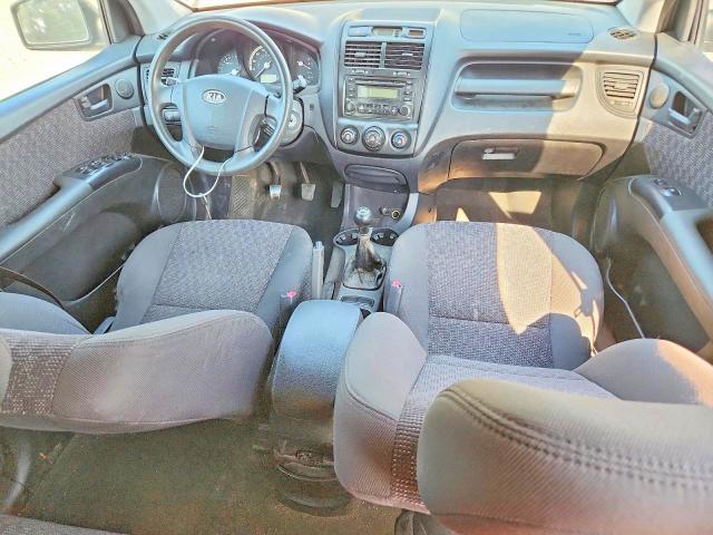 2008 Kia Sportage VIN KNDJF724187453719 COPART salvage auction — REAR END, Va - Cert Of Title - Salvage, sold $425 on 2026-07-07 (photo 8)