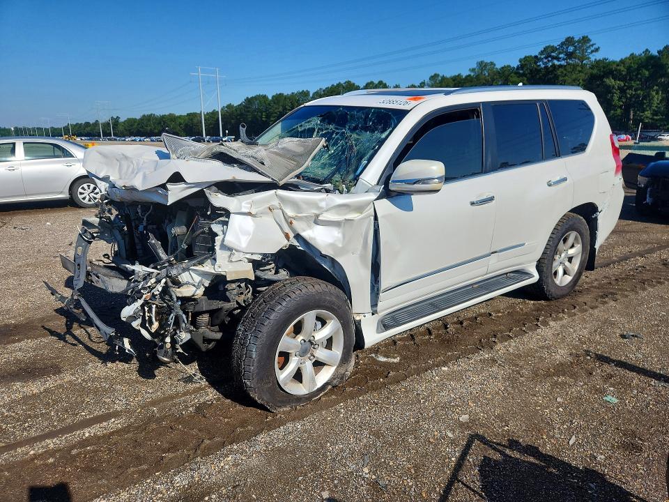 2013 Lexus Gx 460 VIN JTJBM7FX3D5050892 COPART salvage auction — FRONT END, La - Certificate Of Title, sold $6,400 on 2026-07-07 (photo 1)