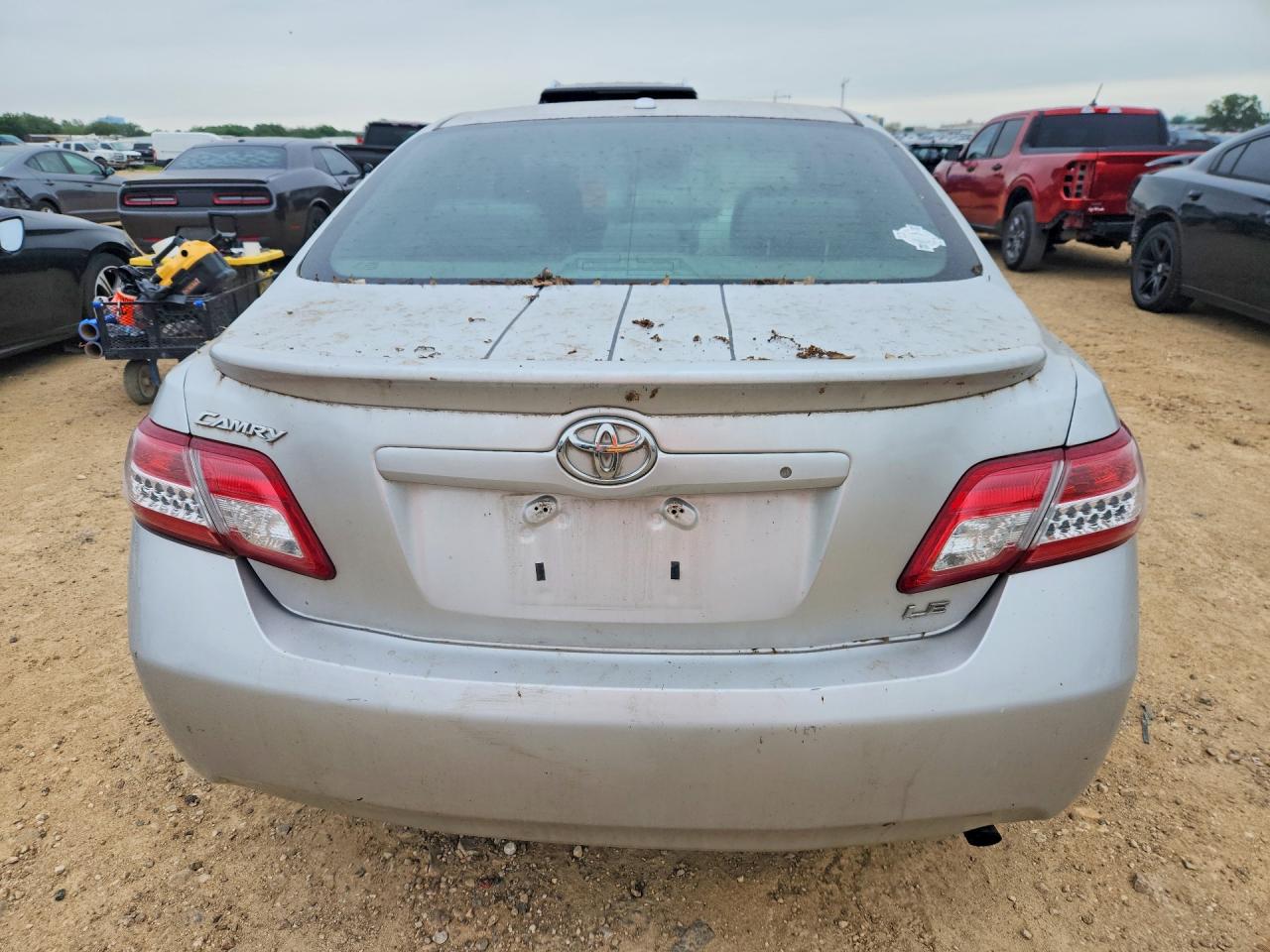2011 Toyota Camry VIN 4T1BF3EK4BU712019 COPART salvage auction — Front End, TX - SALVAGE VEHICLE TITLE, sold $725 on 2026-06-25 (photo 6)