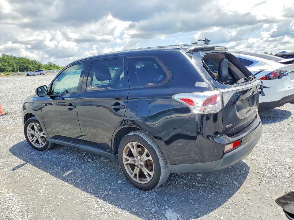 2014 Mitsubishi VIN JA4AD3A3XEZ013306 COPART salvage auction — REAR END, Fl - Cert Of Title Slvg Rebuildable, sold $999 on 2026-07-10 (photo 2)