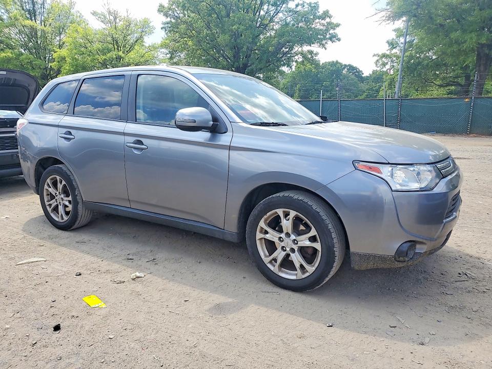 2014 Mitsubishi Outlander VIN JA4AZ3A32EZ009543 COPART salvage auction — MECHANICAL, Md - Certificate Of Title, sold $375 on 2026-07-28 (photo 4)