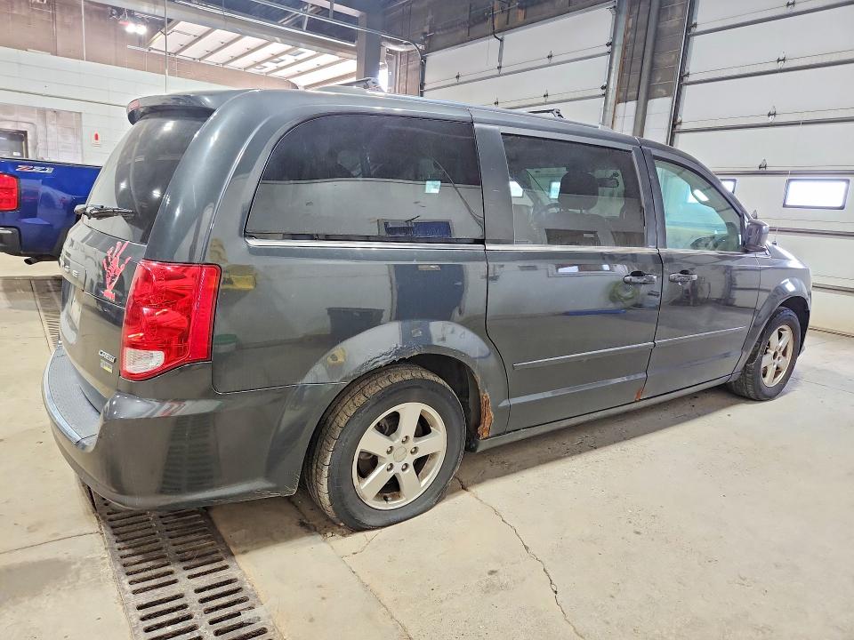 2011 Dodge Cara grand VIN 2D4RN5DG6BR754867 COPART salvage auction — SIDE, Mn - Certificate Of Title, sold $1,000 on 2026-07-02 (photo 3)