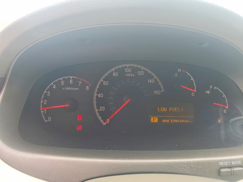 2006 Hyundai Azera VIN KMHFC46F96A063522 COPART salvage auction — FRONT END, Oh - Certificate Of Title, sold $325 on 2026-07-14 (photo 9)