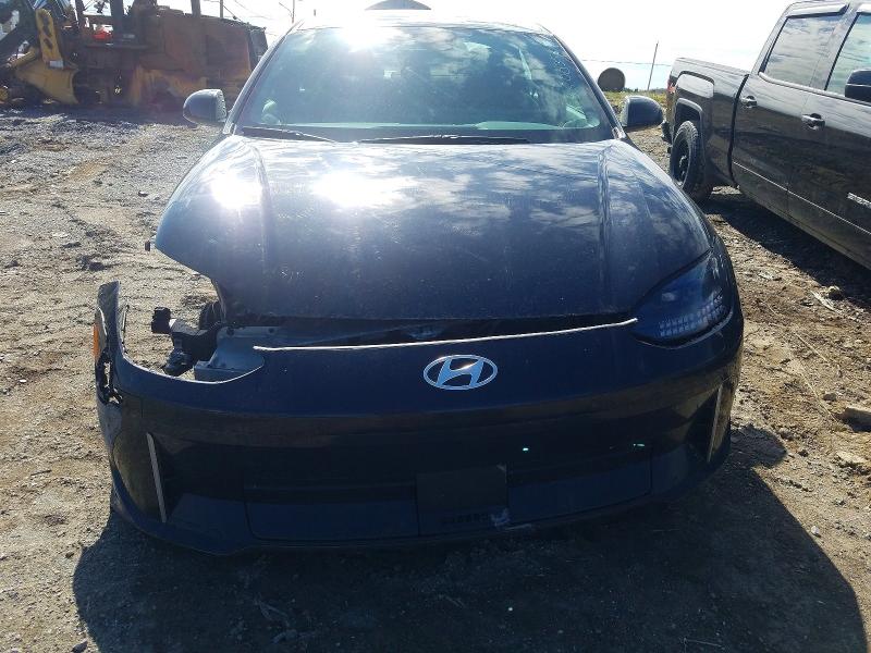 2025 Hyundai Ioniq 6 VIN KMHM34AA1SA106179 COPART salvage auction — FRONT END, Qc - Gravement Accidente, sold $10,200 on 2026-07-07 (photo 5)