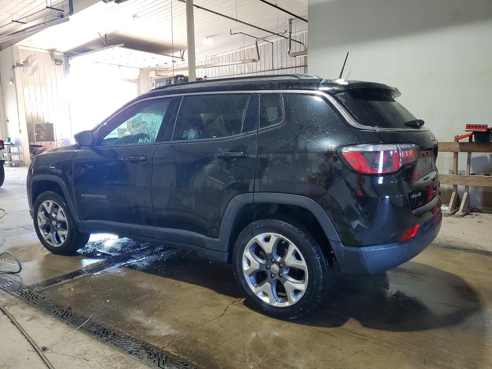 2018 Jeep Compass VIN 3C4NJDCB7JT255563 COPART salvage auction — NORMAL WEAR, IN - CERTIFICATE OF TITLE, sold $4,250 on 2026-07-09 (photo 2)