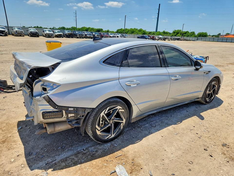 2024 Hyundai Sonata VIN KMHL14JA2RA351312 COPART salvage auction — REAR END, Tx - Certificate Of Title, sold $8,400 on 2026-07-22 (photo 3)