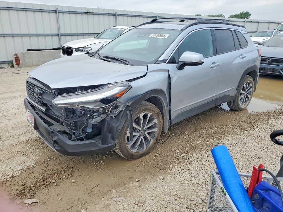 2024 Toyota Corolla cross VIN 7MUDAABG1RV110795 — COPART salvage auction photo