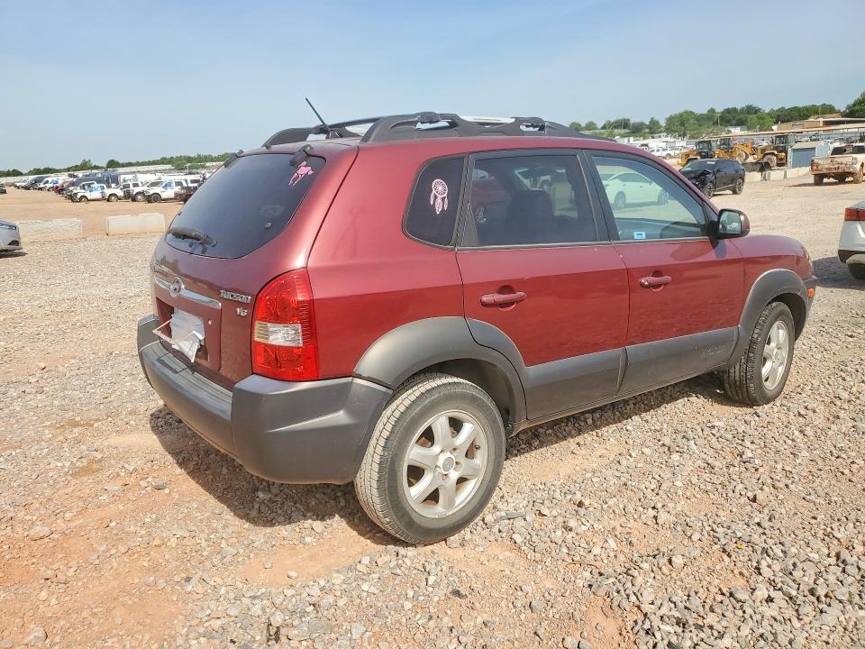 2005 Hyundai Tucson VIN KM8JN12D75U168466 COPART salvage auction — MINOR DENT/SCRATCHES, Ok - Certificate Of Title, sold $425 on 2026-07-02 (photo 3)