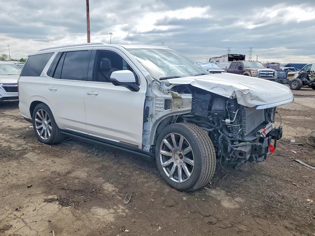 2021 Cadillac VIN 1GYS4DKL3MR319626 COPART salvage auction — Front End, MI - CERT OF TITLE-SALVAGE VEHICLE, sold $23,600 on 2026-08-11 (photo 4)