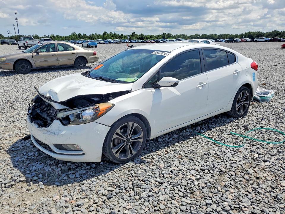2014 Kia Forte VIN KNAFX4A88E5051013 COPART salvage auction — FRONT END, Fl - Cert Of Title Slvg Rebuildable, sold $950 on 2026-07-07 (photo 1)