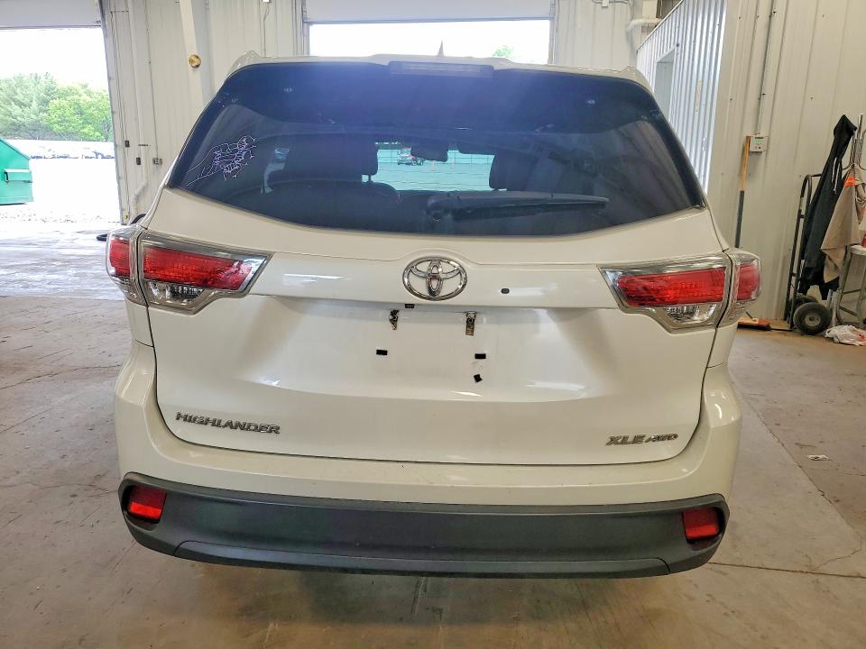 2015 Toyota Highlander VIN 5TDJKRFH3FS131705 COPART salvage auction — FRONT END, Mn - Cert Of Title-Salvage, sold $325 on 2026-07-21 (photo 6)