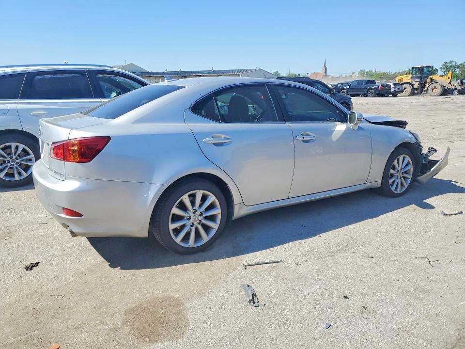 2011 Lexus Is VIN JTHCF5C27B5049285 COPART salvage auction — FRONT END, Il - Salvage Certificate, sold $725 on 2026-07-06 (photo 3)